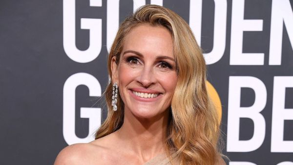 Julia Roberts - Top 10 Most Beautiful People In The World