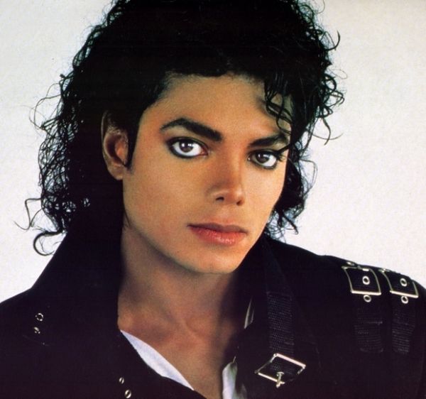 Michael Jackson - Top 10 Famous Celebs death that socked the world