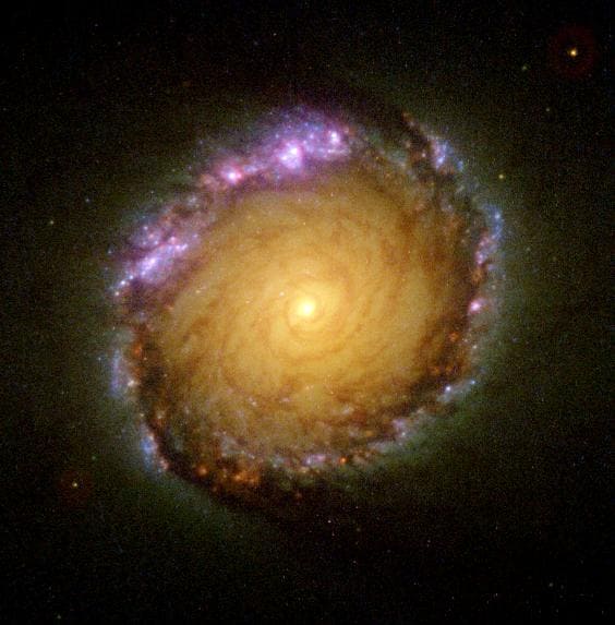Galaxy NGC 1512 (Double Ring Structure)