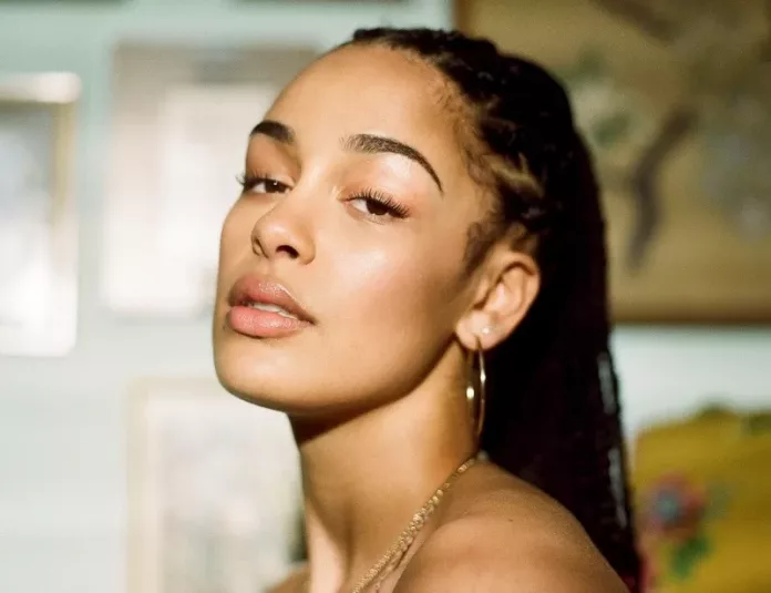 29 Unseen Sexy Photos of Jorja Smith Which Will Make Your Day